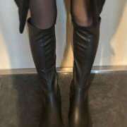 ヒメ日記 2025/04/30 20:39 投稿 れいか パンスト熟女はいやらしい