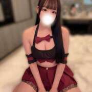 みい 今日からいます🍒🤍 OL倶楽部