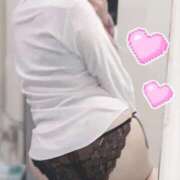 ヒメ日記 2025/12/23 14:32 投稿 向井地むむ 全裸美女からのカゲキな誘惑