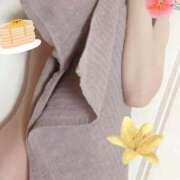 ヒメ日記 2025/08/29 08:32 投稿 屋代らい 全裸美女からのカゲキな誘惑