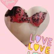 ヒメ日記 2025/12/10 13:24 投稿 屋代らい 全裸美女からのカゲキな誘惑