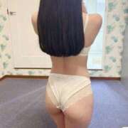 ヒメ日記 2025/12/30 21:12 投稿 屋代らい 全裸美女からのカゲキな誘惑