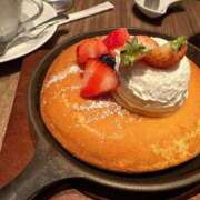 屋代らい お礼🍓 全裸美女からのカゲキな誘惑