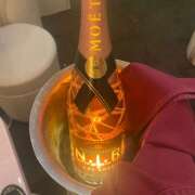 りり 💡🧡 an_an（アンアン）