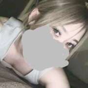 一咲れみ お部屋に入ってすぐ電気は消したいタイプ👀 Darlin Premium(ダーリンプレミアム)