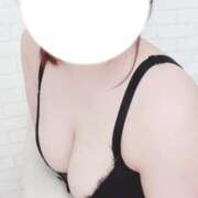 ヒメ日記 2026/04/15 18:18 投稿 こなつ 白いぽっちゃりさん