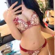 ヒメ日記 2026/04/29 00:58 投稿 結城　こはく☆未経験妖艶美女 ～地元厳選美女がお出迎え～私の部屋にキテネ！トレビの泉