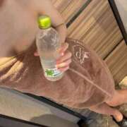 ヒメ日記 2025/08/25 08:36 投稿 ねむ 隙のあるエステ