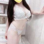 しおり サンタさんへ、えっちなお尻をください 君とふわふわプリンセスin川越