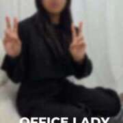 ヒメ日記 2025/08/16 12:46 投稿 AZU どこかのＯＬさん達