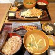 ヒメ日記 2025/05/18 12:56 投稿 MANAKA どこかのＯＬさん達