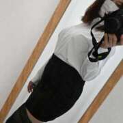 ヒメ日記 2025/05/24 15:27 投稿 MANAKA どこかのＯＬさん達