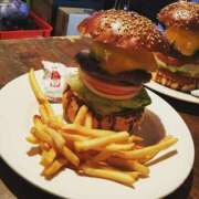 ヒメ日記 2025/07/26 13:54 投稿 MANAKA どこかのＯＬさん達