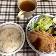 ヒメ日記 2025/08/20 19:11 投稿 MANAKA どこかのＯＬさん達