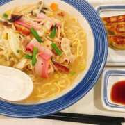 ヒメ日記 2025/10/17 18:36 投稿 MANAKA どこかのＯＬさん達