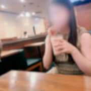 ヒメ日記 2025/08/04 16:17 投稿 YORU どこかのOLさん達