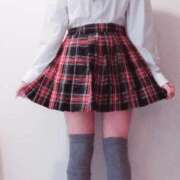 もも 朝のももきゅんは…甘くてえっち♡制服性癖、発動ちゅ〜♡ 君と！ヤリスギ学園～舐めたくてグループ町田校～