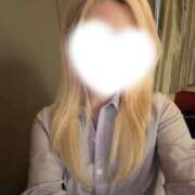 ヒメ日記 2025/10/12 22:00 投稿 SARA どこかのＯＬさん達