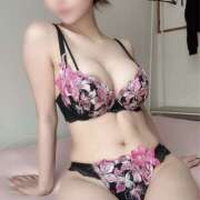 ヒメ日記 2025/08/09 07:00 投稿 ゆいな ふたりのひみつ！！欲しがり素人ギャル