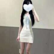 ゆきな◇細身の愛嬌抜群美少女◇ 🤍 H-ash（アッシュ）