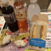 ヒメ日記 2026/04/15 15:00 投稿 しおり 逢って30秒で即尺