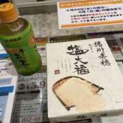 しおり ?お礼? 逢って30秒で即尺