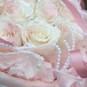 しおり 明日16時から出勤します🌸 もみもみワンダーランド