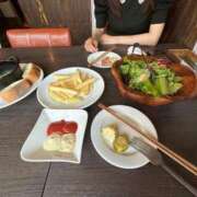 桐谷かりな 暑いですね〜 恋する妻たち