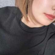 ヒメ日記 2025/05/09 10:22 投稿 増田こはな 全裸美女からのカゲキな誘惑