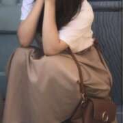 ゆあ おはよ🤍 クイーン＆プリンセス【完全日本人専門店】