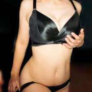 ヒメ日記 2025/10/27 01:40 投稿 千笑(ちえみ)♥業界完全未経験 美魔女コレクション