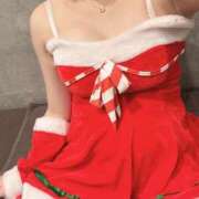 ヒメ日記 2025/12/24 07:19 投稿 かりん Blue Moon