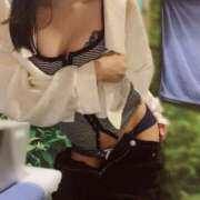 ヒメ日記 2025/07/12 18:52 投稿 関田しおん 全裸美女からのカゲキな誘惑