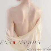 芹沼  澪果 触れてみて MADAM RENA 名古屋