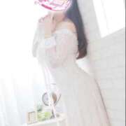 ゆず 【出勤時間のお知らせ📢】 奥様はエンジェル　立川店