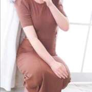 沖坂 ひかる 雨模様〜☂️ 人妻セレブ宮殿