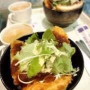 ヒメ日記 2025/05/16 12:58 投稿 なみ 逢って30秒で即尺