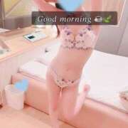 ヒメ日記 2025/07/03 06:02 投稿 なみ 逢って30秒で即尺