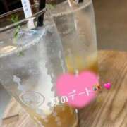 ヒメ日記 2025/08/01 22:13 投稿 なみ 逢って30秒で即尺