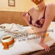 ヒメ日記 2025/11/10 21:15 投稿 なみ 逢って30秒で即尺