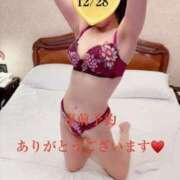 ヒメ日記 2025/12/26 20:33 投稿 なみ 逢って30秒で即尺