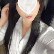 さき 出勤しましたー 丸の内