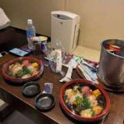 れい 🌙 しろうと娘　本店