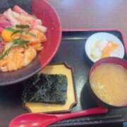 ヒメ日記 2025/09/07 11:42 投稿 白雪 シルクハット