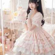 ヒメ日記 2025/11/12 08:00 投稿 白雪 シルクハット