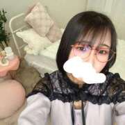 あおば メガネ女子👓 E+アイドルスクール　大阪・日本橋店