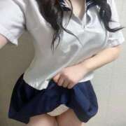 新山きいら 出勤〜❣️ 全裸にされた女たちor欲しがり痴漢電車