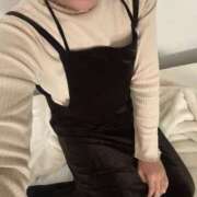 えり 久しぶりの出勤✨ 五反田添い寝女子