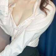 なつ 🩵今週の出勤日🩵 新宿カルテ