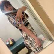 ヒメ日記 2025/10/11 23:53 投稿 『えま』 ESSENCE